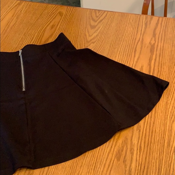 H & M Divided “Skater” skirt.  Small.   Black. - Picture 8 of 10